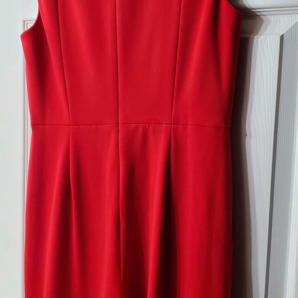 One piece - Picture 3 of 5